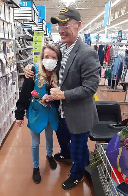 Always loving others author David Haave gives his heart everywhere he goes Louisiana USA 2019 -- David Haave